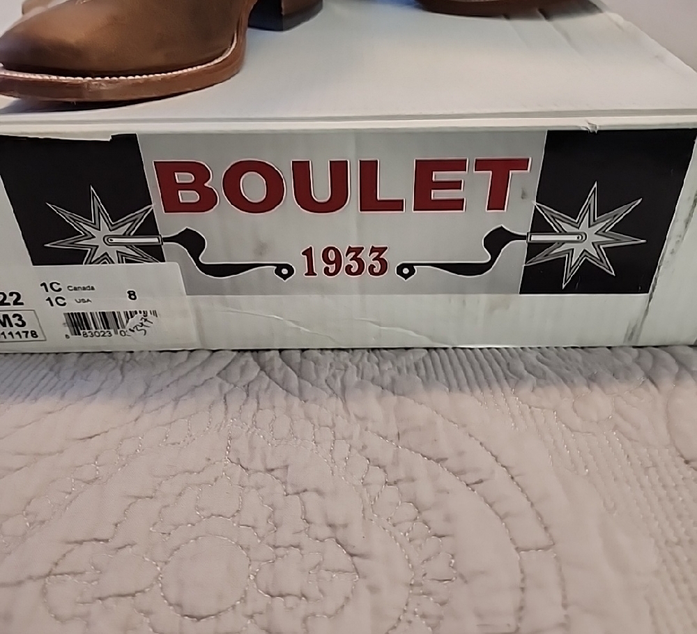 Boulet Elegant Brown Embroidered Look Heeled Boots - Picture 6 of 9